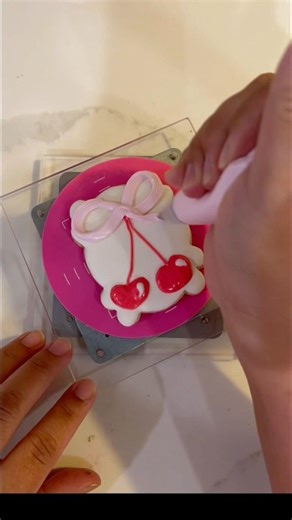 ✨Royal Icing Recipe✨ #cookiedecorating #cookies #sugarcookiedecorating #cookiesrecipe #sugarcookies