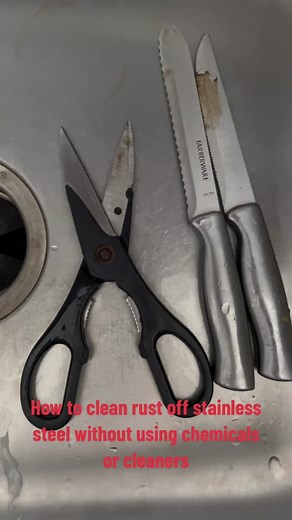 Here’s how to #fix & #clean #rust off of your #stainless #steel without harsh #cleaners or #chemicals: 1) Mix #bakingsoda with #lemon juice until you make a thick paste 2) Apple thick #lemonjuice and baking soda paste to all your #silverware #sink #pots #pans etc and allow to sit for a few minutes 3) #Scrub vigorously with sponge or brush 4) Rinse off and prepare to be anazed! 5) Repeat Steps 1-4 if still not clean FOR EDUCATIONAL PURPOSES ONLY…Call an official house cleaner if in doubt! #homeim