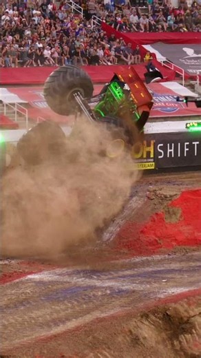 Slowing it down ⬇️ #MonsterJam #MonsterTrucks #MJWF #MonsterJamWorldFinals #BKT