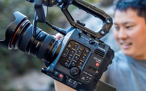 【中字】佳能C500 Marii：终极全画幅电影机？（Potato Jet）