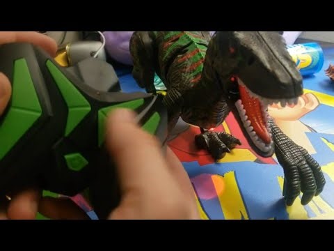 Remote Control Velociraptor Dinosaur - RC Dinosaur - RC Velociraptor