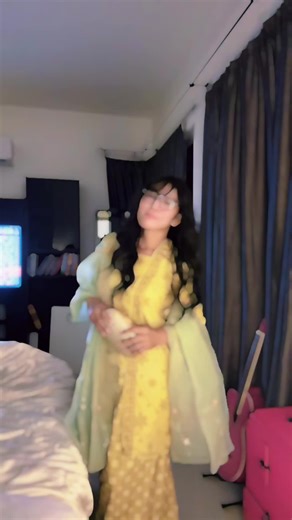 LeeNa ScHa (@leena.scha)’s videos with original sound - MuzikShifter