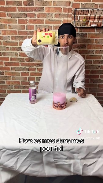 POV : Ce mec dans tes pour toi, c'est ça que tu manges ?