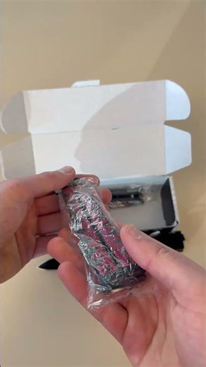 Let Me See That Gravity Knife👀