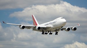 Flughafen Leipzig: Jumbo-Maschine dreht seltsame Runden – was war da los?