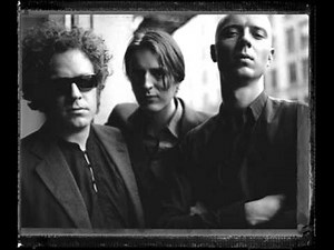 Madrugada - Beautyproof