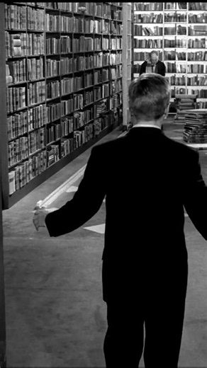 S01e31 - The Chaser - sHORT 03 - The Twilight Zone