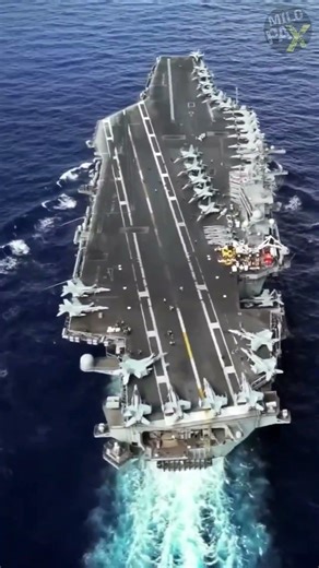 Did You Know Aircraft Carriers Have Grocery Stores Onboard? 🛒⚓