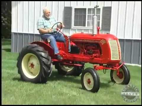 Smallest Cockshutt Tractor Built - 1953 Cockshutt 20 with wide front end - Classic Tractor Fever