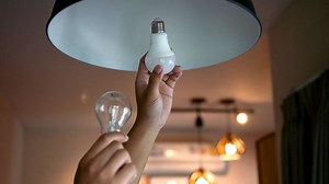 Tips to save green and switch to more sustainable energy options at home