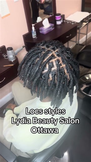 Locs for men #locstylesformen #dreadlocks #starterlocstyles #locextensions