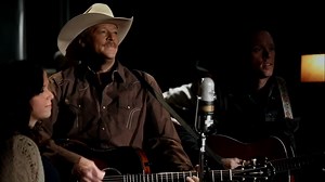 Alan Jackson – Precious Memories....🎉 Click to play music: https://bestcountrymemories.dohimusic96.com/alan-jackson-precious-memories-official-music-video/?utm_source=facebook&utm_medium=horeel&utm_campaign=bestcountrymemories | Best Country Memories