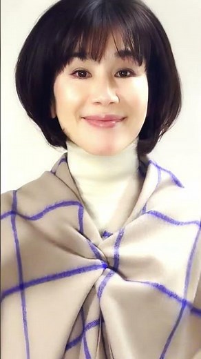 【ファッションアイデア】これ見ればOK！一瞬で素敵に仕上がる超簡単なマフラーの巻き方！！