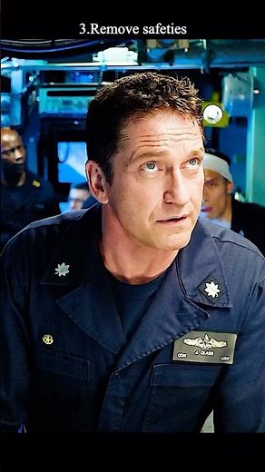 When the Enemy Isn’t Really the Enemy 🤯🌊 #HunterKiller #GerardButler