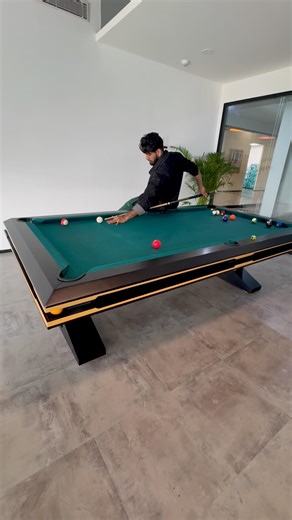 Let play pool , kaam bhi hi jayega #bangalore #snooker #office #corporatelife #softwareengineer