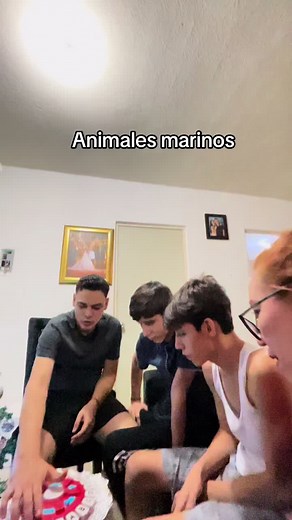 Jugando al Basta con Mis Hermanos: Diversión y Risas