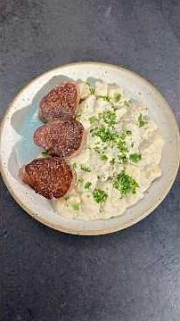 Gnocchi with gorgonzola sauce!!🥔👨🏻‍🍳#foryou #fy #food #cooking #recipe #girlfriend #boyfriends #c...