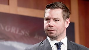 Eric Swalwell announces California gubernatorial run