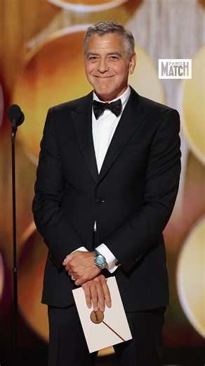 Après sa naturalisation, Georges Clooney prouve qu’il peut parler français 😂🇫🇷 Lors de la 83ème cérémonie des Golden Globes, Georges Cloone, nommé pour le Golden Globe du meilleur acteur avec le film “Jay Kelly”, a célébré à sa manière l’obtention de sa nationalité française, en s’exprimant en français. L’acteur a obtenu la nationalité française le 26 décembre dernier, ainsi que sa femme Amal, et leurs enfants Ella et Alexander. Cette naturalisation avait notamment fait réagir le Président Do