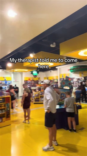 Does it get any better than going to the lego store? #lego #legoset #afol #legotiktok