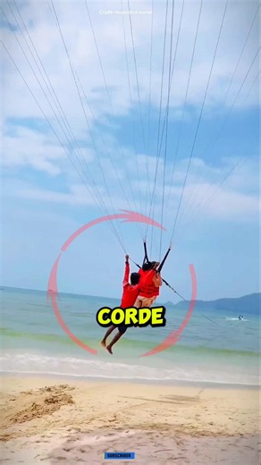 Une Cascade Incroyable En Parachute Ascensionnel #shorts