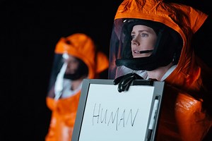 ‘Arrival’: Scientific Accuracy Weighed in Fascinating ‘Science vs. Cinema’ Video — Watch