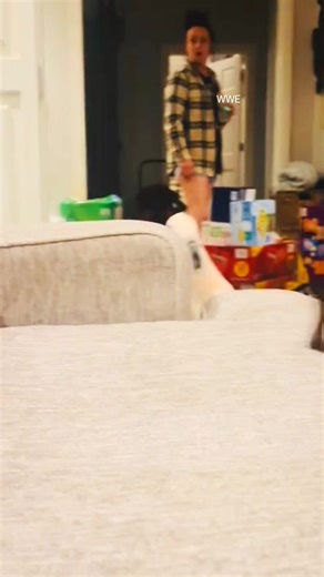 5.6K views · 280 reactions | #cockatoo #parrot #birds | WWE | Facebook