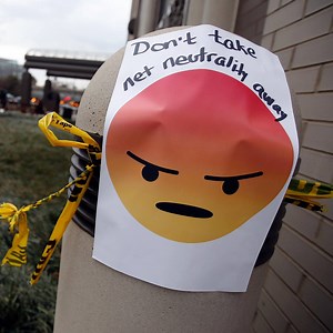 "It’s time to stand up and take back our freedoms!" Yahoo Newsroom readers react to the repeal of net neutrality rules: | Yahoo News