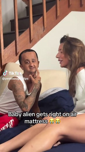 Baby Alien's Bouncy Adventure on an Air Mattress