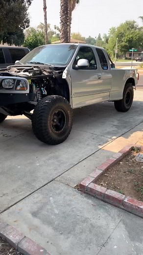 Exploring the World of Ford F-150 Prerunners