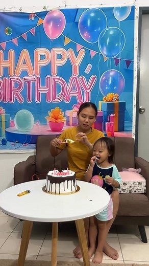 Selamat Hari Jadi Queen Linda Mami Felly | Tumatik