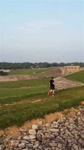 3 comments | Eco-conscious active tees by Supersede. Worn by Ultramarathon runner. Available now. | JackThreads | Facebook