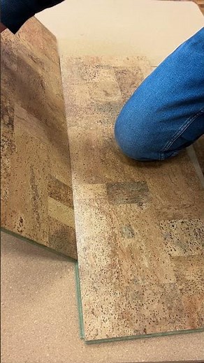 Effortless Elegance: Watch this cork floating floor click together! 🛠️🔗✨