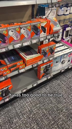 I have never seen a store display with every keycap #SteelSeries | SteelSeries