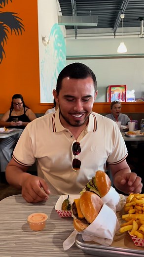 Oc Burgers!! 🍔 5808 Denton, Hwy Haltom city📍#viral #usa #comida | Saul Rodriguez