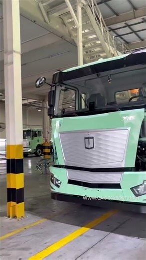 🌫️ CAMC X7E Electric 6×4 Green Tractor Truck