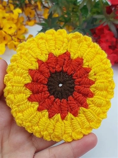 Beautiful and Easy Crochet Flower Tutorial for Beginners #crochet #flower #crochettutorial #diycraft #pattern