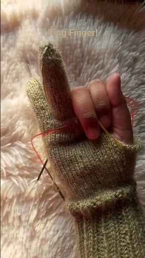 The Ring Finger! #knitting #knit #gloves #knittingaddict