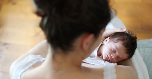 Allaiter Bébé sans être enceinte grâce à la lactation induite