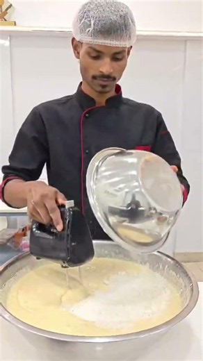Vanilla Sponge Cake | Adding Flour After Egg & Sugar Whipping | Soft & Fluffy Sponge Cake 🍰