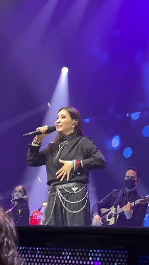 Concierto en Vivo de Ana Gabriel en Dallas