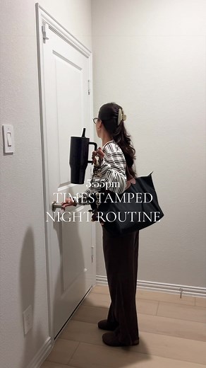 Timestamped ASMR Night Routine: Fun & Productive