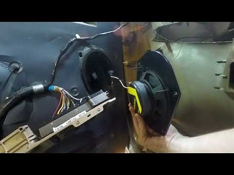 The BEST Audio Upgrade for a Ford Explorer! Infinity Reference Speaker Install!