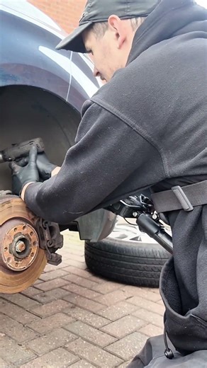 Shiney shiney parts. #cars #automobile #mechanic #diy #tips