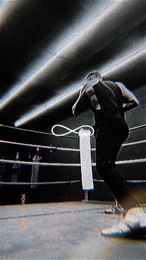 When you shadow box, visualize a fight. I’ve never seen a fight without a punch thrown, start your shadow boxing by countering that punch. And visualize more coming your way. How will you move? How will you defend, and how will you go on the offense ‼️♾️🥊🗿 #infinity #boxingtraining #training #gohard #boxingworkout #shadowboxing #shadowbox #shadowboxart | Infinity Boxing