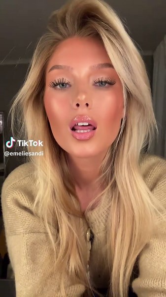 emelie 💕💞💓 (@emeliesandi)s video med Makeup Tutorial