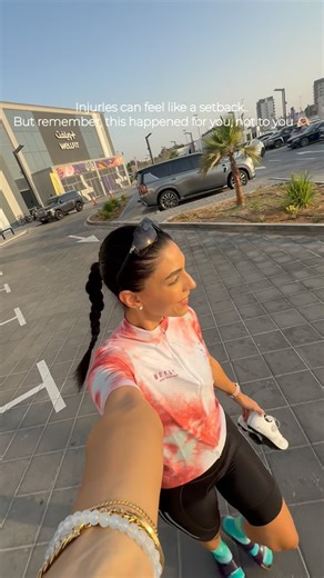 Nour Salman on Instagram: "Hold on ! This is actually the start of the REAL progress 🙏 When I got injured, I was extremely frustrated but now I see it differently. Injuries don’t just appear out of nowhere. They’re usually the result of small imbalances that build up over time, and they’re the body’s way of forcing a reset. The common culprits: 1. Overtraining without structured recovery 2. Skipping strength or proprioceptive work 3. Under-fuelling or neglecting hydration 4. Ignoring rest or sl