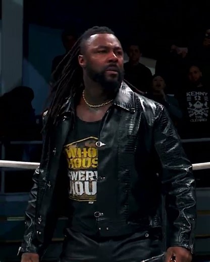 #SwerveStrickland delivers a HOUSE CALL on #MJF! #AEWDynamite