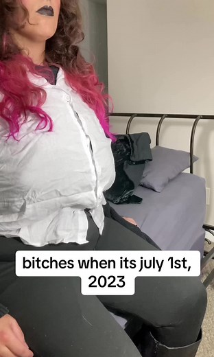 its juicy july #juicyjuly #blueberryinflation | huskmoder