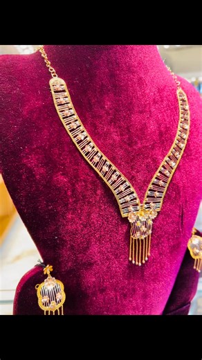 5.6K views | 22k Exclusive Neckpiece✨ Bashundhara city shopping complex Level 7, block B, shop 3,4 Call☎️+8801794095702 (Gold, diamond,Silver)Location ঠিকানা দোকান নং- 69, ৩য় তলা (লিফট- ২)হাজী কুজরত আলি মোল্লাহ মার্কেট মিরপুর - ১২ ঢাকাRoyal Jewellers | Royal Jewellers | Facebook